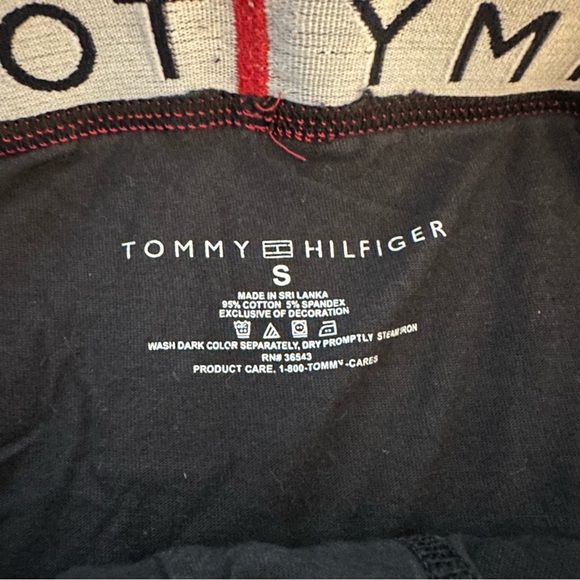 Mens Tommy Hilfiger Trunk Underwear - Picture 3 of 3